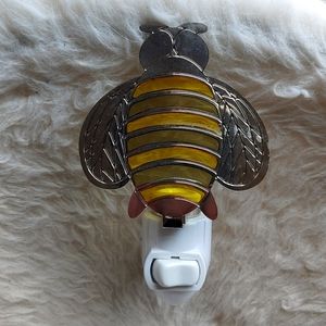 NEW Bee Night Light